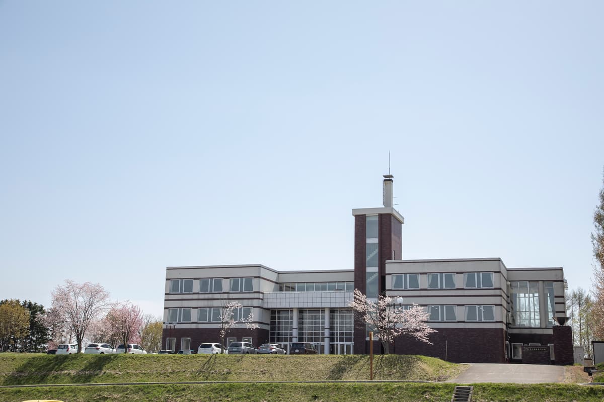 【北海道 東川町】学校法人北工学園との未来づくりに関する協定締結のお知らせ