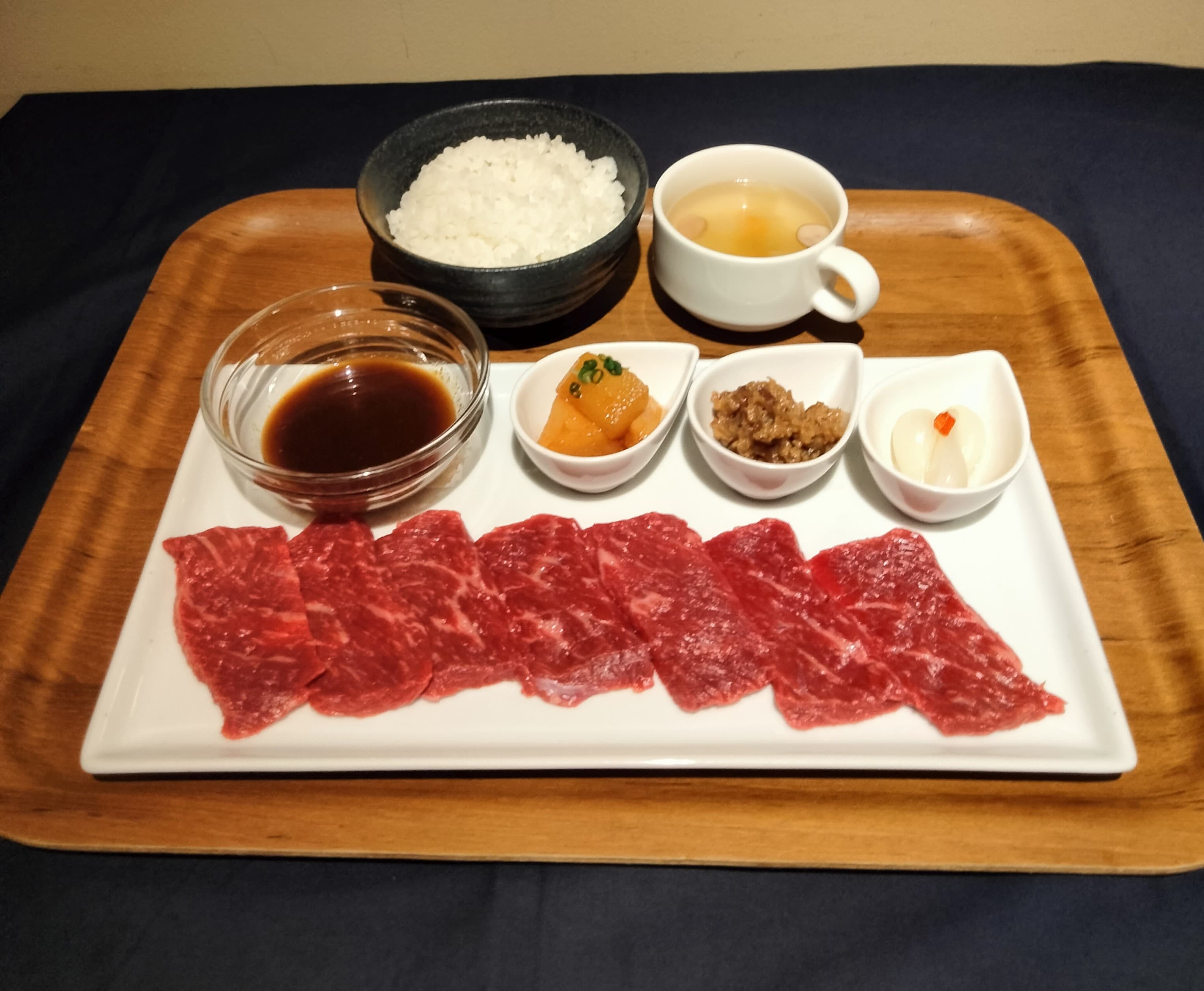 「とっとり0929（和牛肉）の日」記念　限定！鳥取和牛焼肉定食が登場！