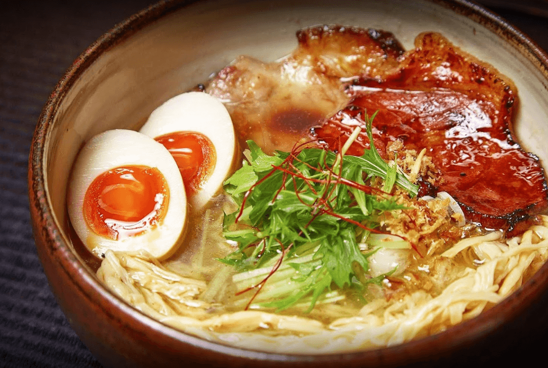 西早稲田駅から徒歩1分！東京を代表する塩ラーメン店『麺屋宗 高田馬場本店』の情報をFindサービスで公開