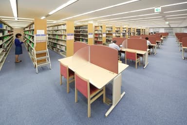 大正大学附属図書館