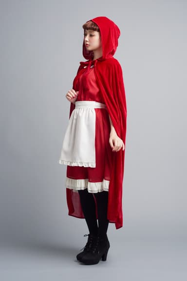 Velvet Riding Hood_2