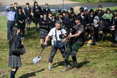 撮影現場(生徒も撮影現場を経験)