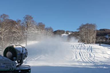 11月24日の人工降雪作業