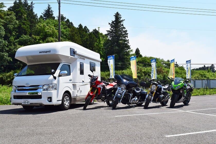 キャンピングカー×バイクを同時レンタル可能！
成田空港キャンピングカーレンタルセンター 6/1オープン
～ 国内初の『6輪レンタル』も提案 ～