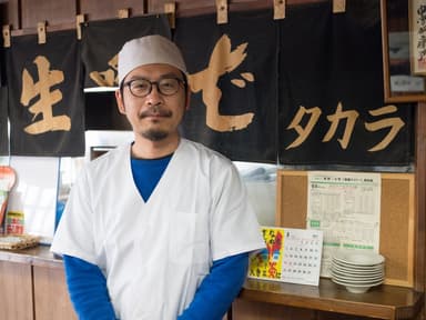 タカラ食堂店主・森　徳光さん