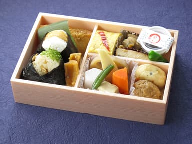 「亀戸升本」やすらぎ弁当　1&#44;080円（１折）