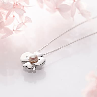 Hello Kitty Clover ペンダント