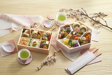 『美濃吉』と『なだ万厨房』のお花見弁当