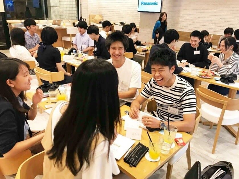 大学1・2年生から“カフェ”で企業インターンを受けられる！
キャリア支援カフェ“知るカフェ”が新サービスを開始