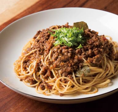 鹿肉のミートソースパスタ