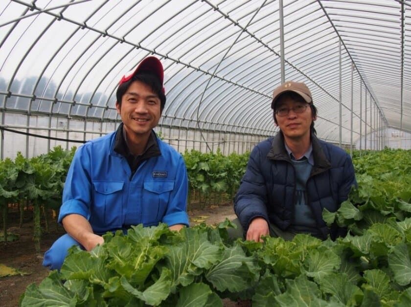 有機野菜の「ビオ・マルシェの宅配」、
枚方市駅もより市広場「つながるマルシェ」にて、
産直交流のマルシェを出店
