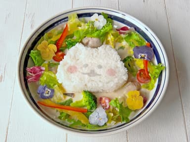 ほわころちゃんのお花ばたけカレー