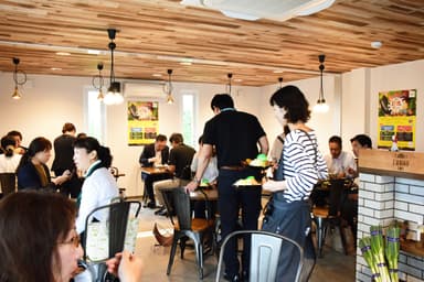 FARMY CAFEにて行われた特別メニュー試食会