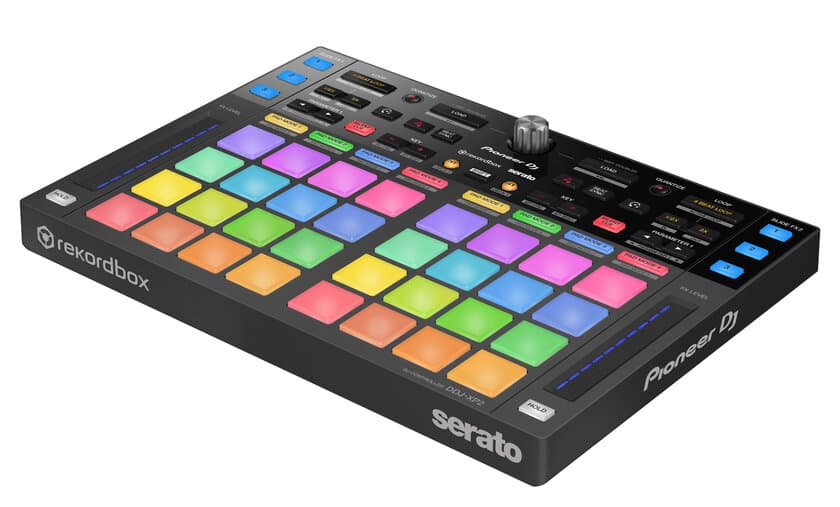 個性的なDJパフォーマンスを可能にする
「rekordbox dj」「Serato DJ Pro」対応DJコントローラー
「DDJ-XP2」を10月上旬に新発売