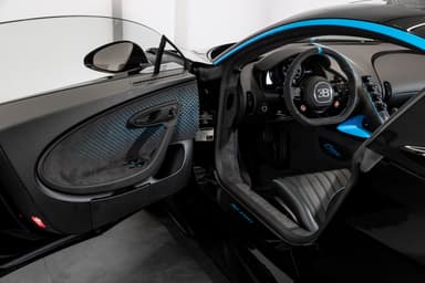 BUGATTI Chiron Pur Sport12