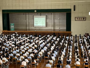 千葉県立松戸高等学校 自転車安全教室　講演の様子3