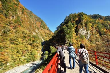 奥鐘橋