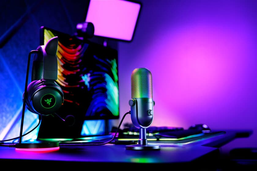 ストリーミングをさらに盛り上げる
鮮やかなライティング搭載USBマイク
「Razer Seiren V3 Chroma」と
小型モデル「Razer Seiren V3 Mini」、
2製品を3月1日(金)より予約開始