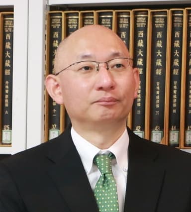 四天王寺大学 社会学部 社会学科 藤谷 厚生教授(兼 仏教文化研究所 所長)