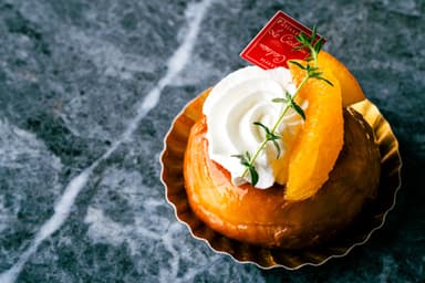 「Patisserie Le Cadeau」の「サヴァラン・アグリューム」630円