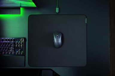 Razer DeathAdder V3 HyperSpeed - キービジュアル