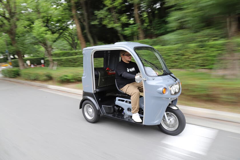 バイクとクルマの“いいとこどり”トライク「APtrikes125」　
新開発の250ccモデルを2024年秋にリリース予定