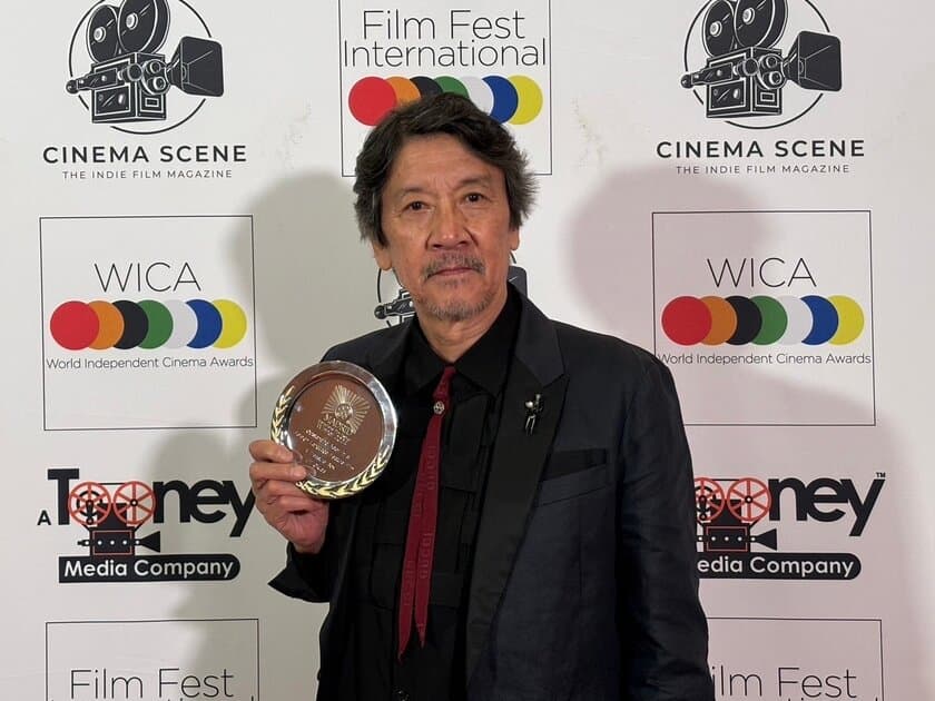 俳優・奥田 瑛二さん主演　
短編映画「たからばこ～守るべきもの～」が
マドリード国際映画祭にて
「外国語映画部門最優秀主演男優賞」を受賞！