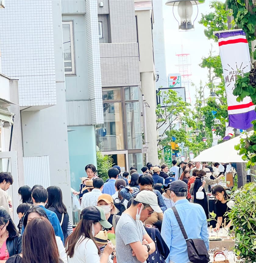 全国で商店街が消滅の危機の中、都心の商店街が活性化に成功　
目黒通りで行われる「目黒マルシェ」が地域の一大イベントに
　～ 第12回目黒マルシェ、11月2～3日に開催 ～