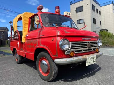 ＜実演体験車両＞ダットサン キャブライト消防車