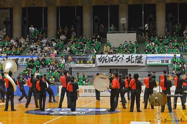 富山県立高岡商業高等学校吹奏楽部による演奏