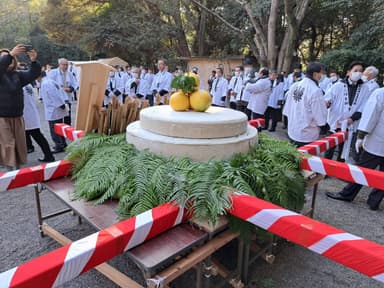 熱田神宮大鏡餅