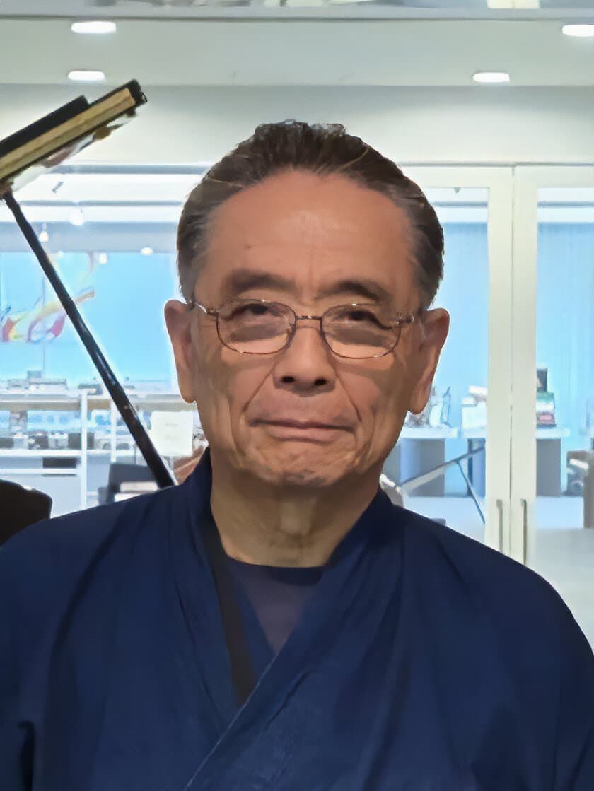 ローランド元社長 菊本 忠男氏が米国MIDI Associationより
「MIDI Lifetime Achievement Award(MIDI 生涯功労賞)」を
受賞