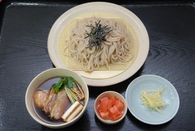 鴨汁つけうどん(店舗)