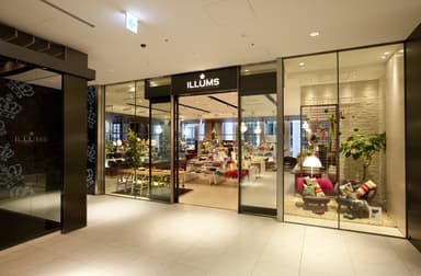 ILLUMS 日本橋店